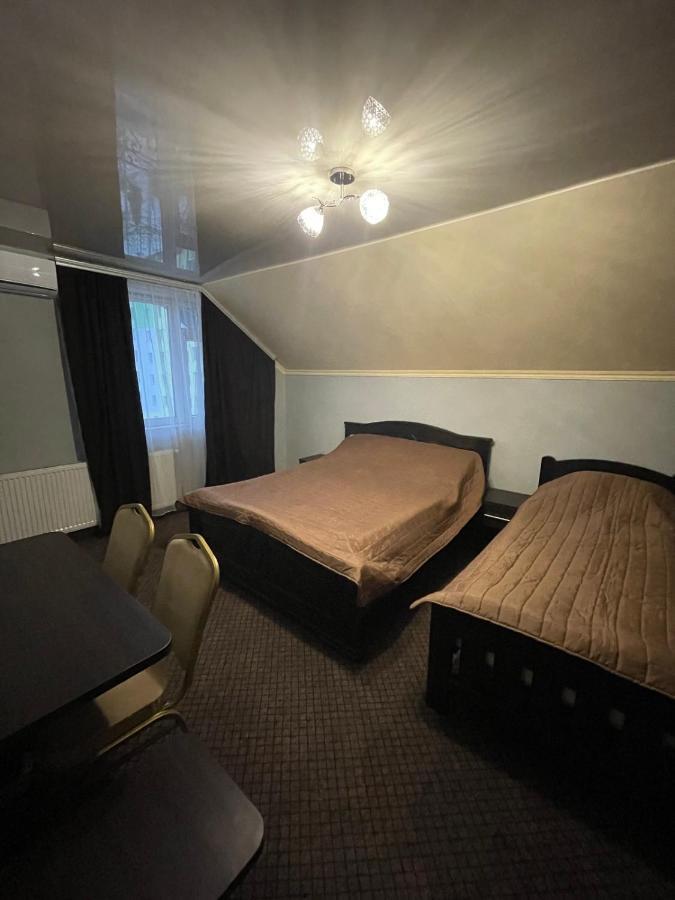 Like Hotel Kolomyia Extérieur photo