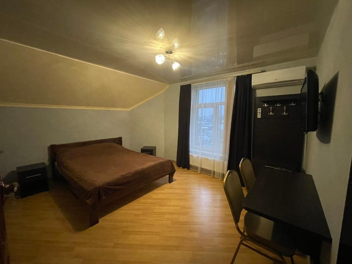Like Hotel Kolomyia Extérieur photo